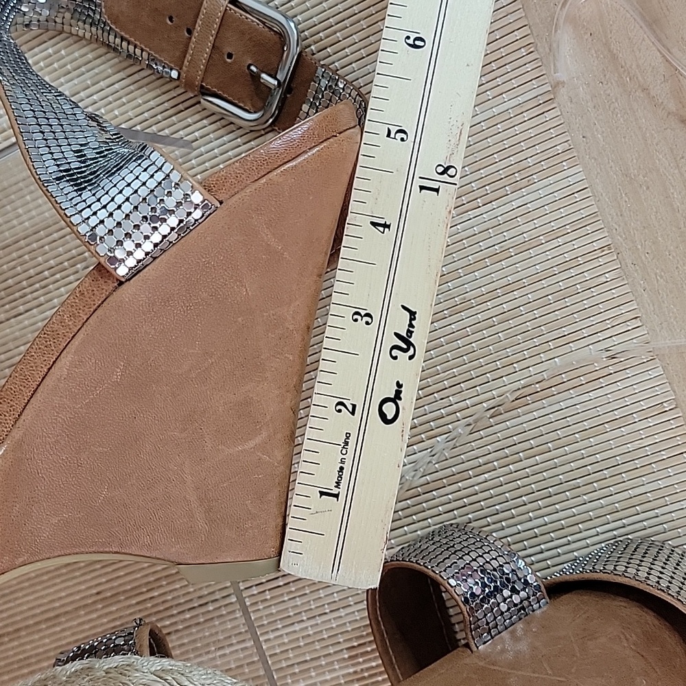 Stuart Weitzman Metal Mesh Platform Wedge Sandals sz8 - Picture 9 of 10